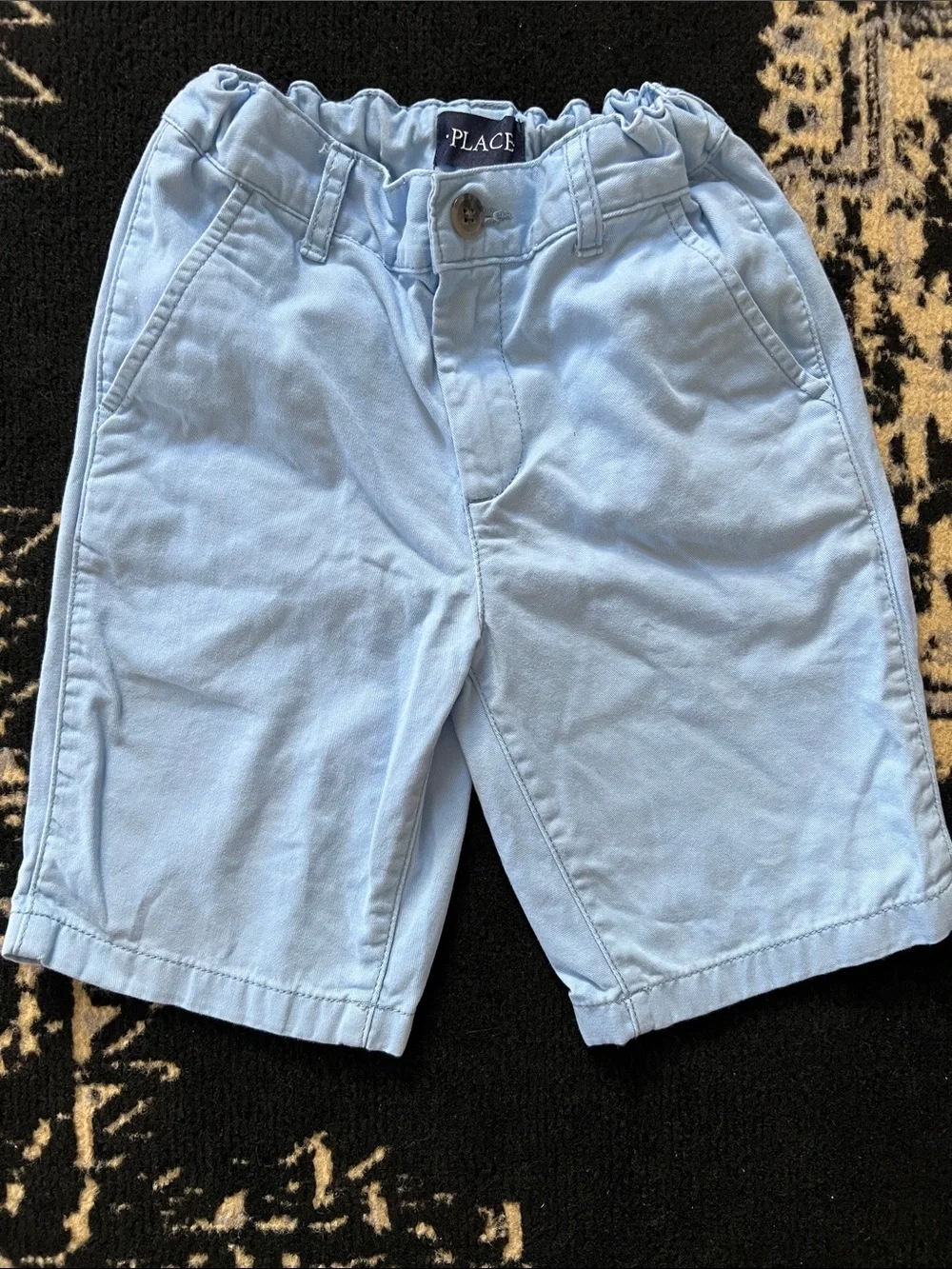 Boys 2 pc casual shorts Childrens Place size 7
